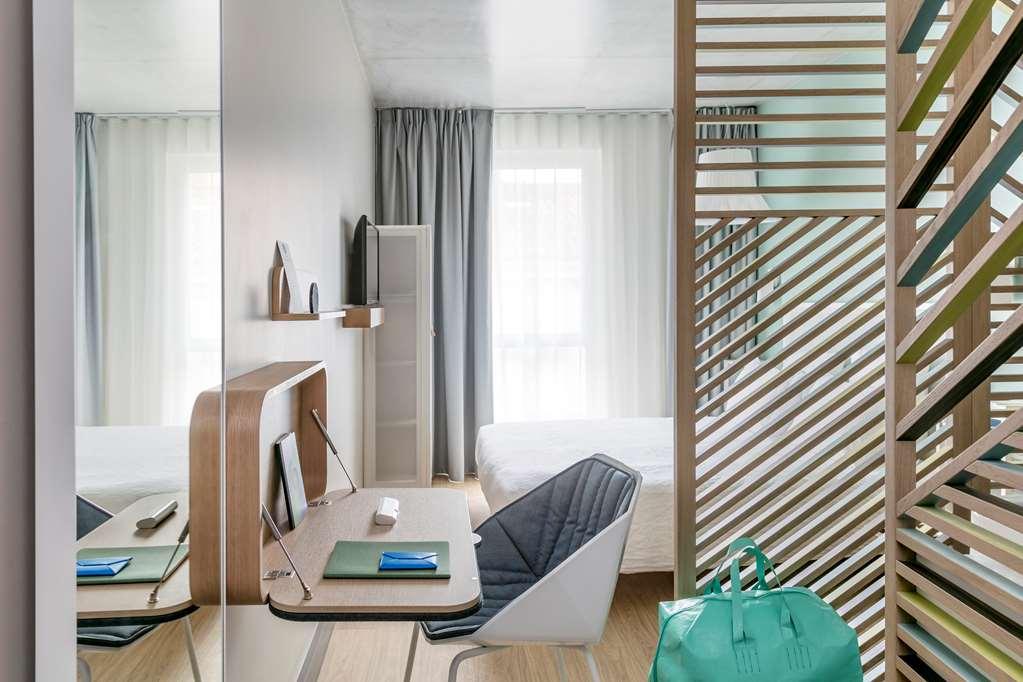Okko Hotels Paris La Defense 楠泰尔 客房 照片