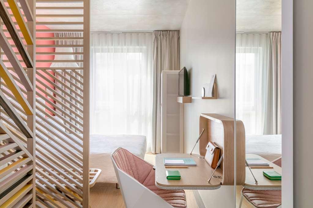 Okko Hotels Paris La Defense 楠泰尔 客房 照片