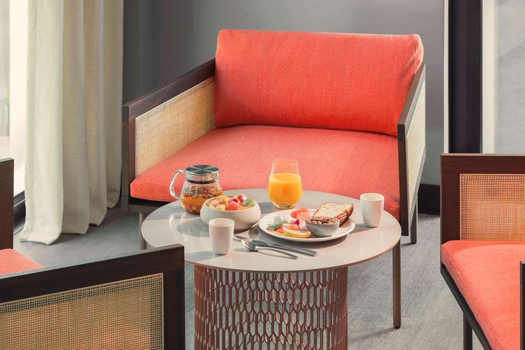 Okko Hotels Paris La Defense 楠泰尔 外观 照片