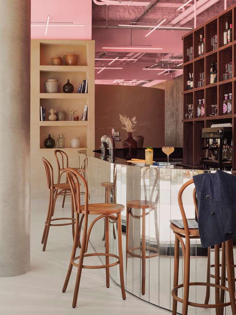 Okko Hotels Paris La Defense 楠泰尔 餐厅 照片