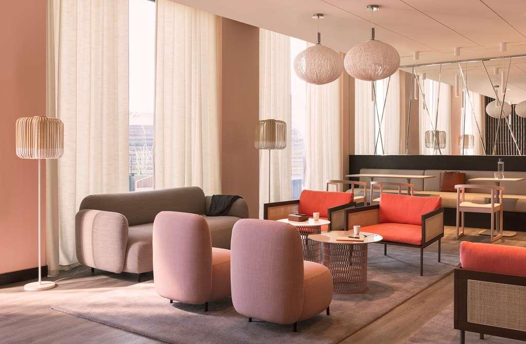 Okko Hotels Paris La Defense 楠泰尔 餐厅 照片