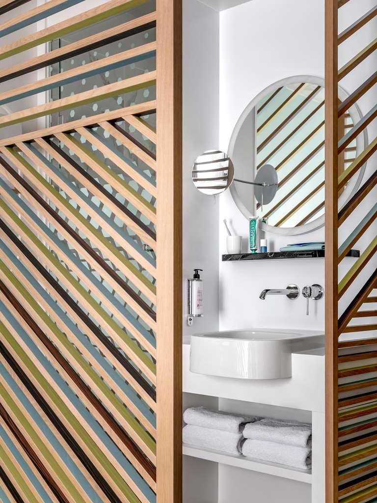 Okko Hotels Paris La Defense 楠泰尔 客房 照片